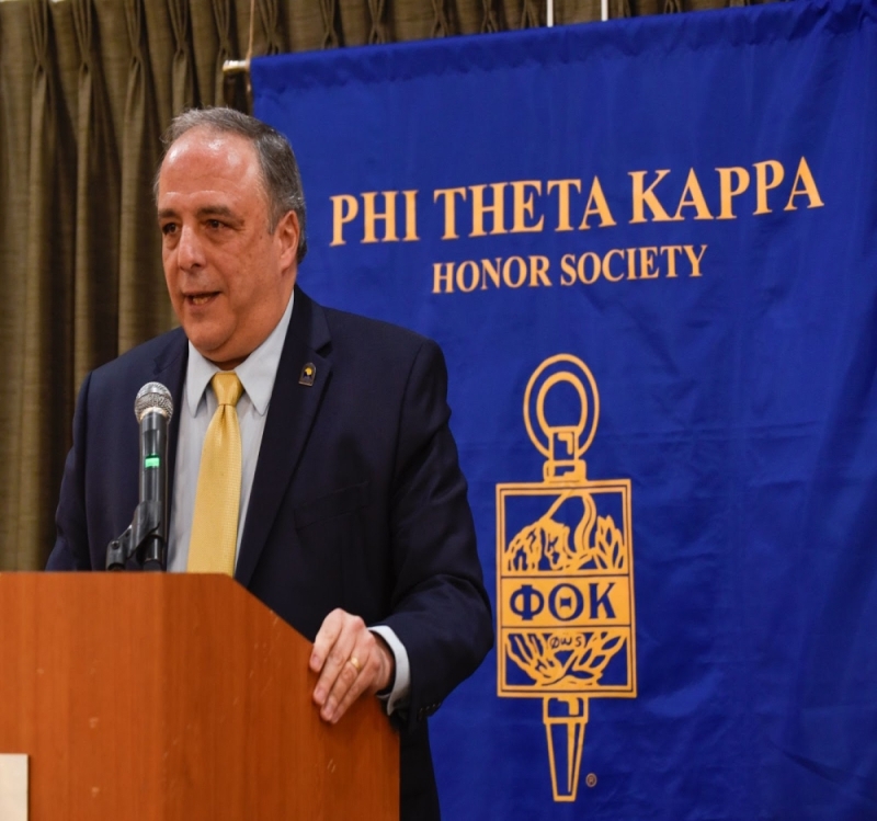 Dr.Rainone speaking at PTK lunch
