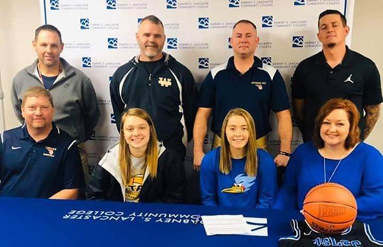 DSLCC Women's Basketball Team